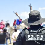 El Marqués se pone manos a la obra (literal): 74 millones entre calles nuevas y casas para abuelitos