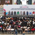 Sillas nuevas, mesas nuevas y chance hasta más ganas de aprender: USEBEQ reparte mobiliario en escuelas